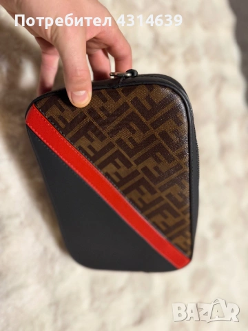 Мъжка чанта Fendi, снимка 4 - Чанти - 53669424