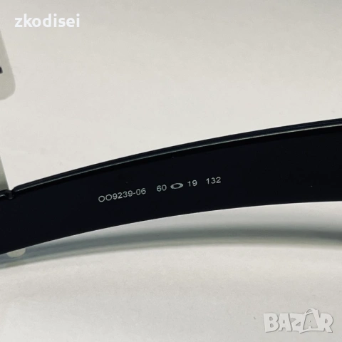 Очила OAKLEY OO-9239-06, снимка 4 - Слънчеви и диоптрични очила - 53695592