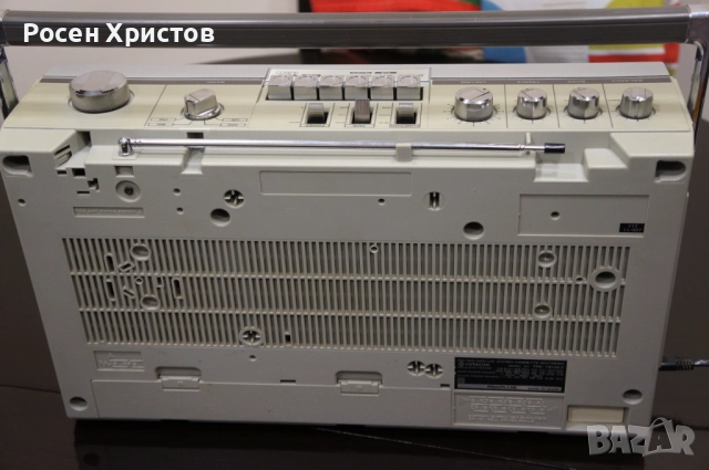 Радиокасетофон Hitachi TRK-7910EZ, снимка 11 - Радиокасетофони, транзистори - 52923331