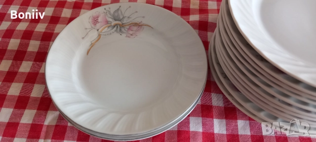 Чинии български порцелан, снимка 3 - Чинии - 52422252