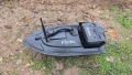 лодка за захранка , снимка 1