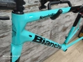 НОВ карбонов шосеен фреймсет Bianchi Specialissima CV | 55 , снимка 12