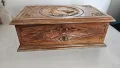 Стара дървена кутия, снимка 1