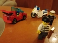 Lego мотори - оригинални Лего мотоциклети и полицай с престъпник, снимка 10