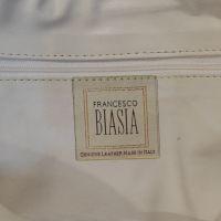 Страхотна дамска чанта Francesco Biasia , снимка 4 - Чанти - 45495863