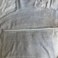 Широк пуловер, снимка 2 - Блузи с дълъг ръкав и пуловери - 44950072