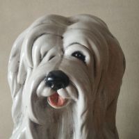 Порцеланова статуетка-куче, снимка 1 - Антикварни и старинни предмети - 45697231
