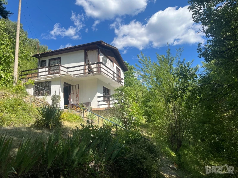 Вила на ждрелото на река Ерма, снимка 1