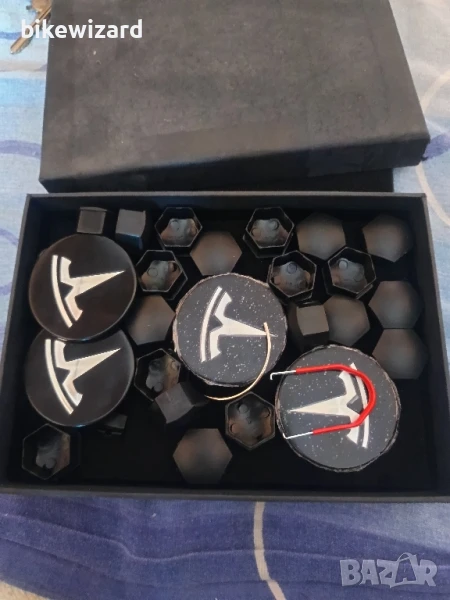 Капачки за джанти и 21 капачки за болтове за Tesla ЧЕТЕТЕ ОПИСАНИЕТО, снимка 1