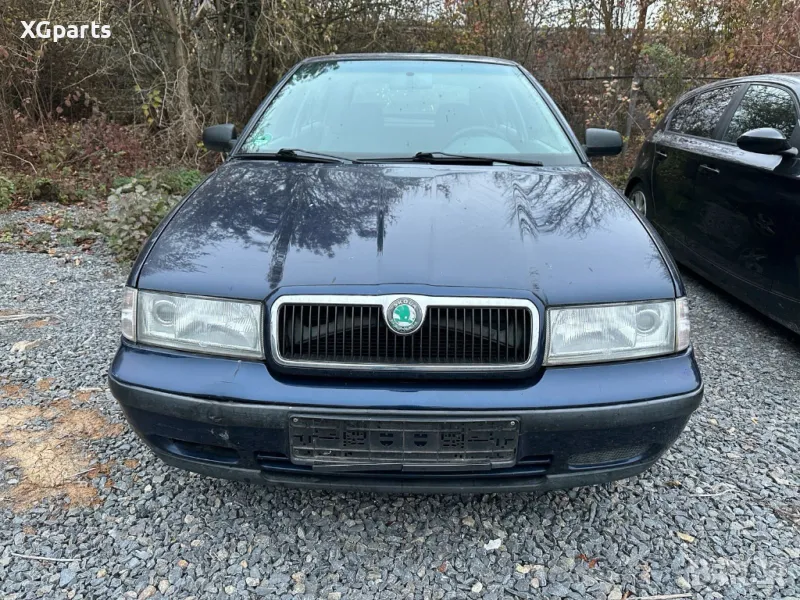 Skoda Octavia 1,6i 75к.с. На Части !!!, снимка 1