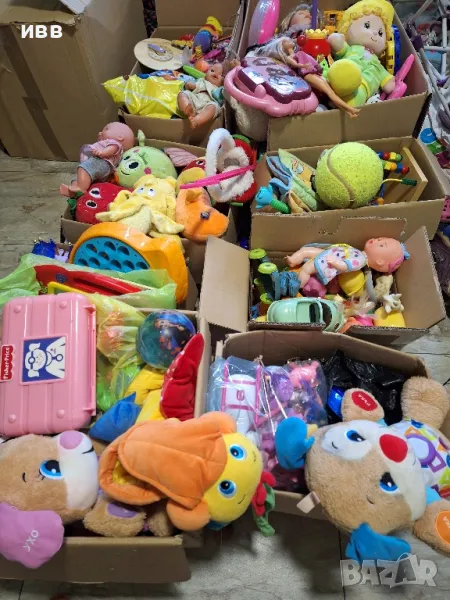 Намалени на 19лв Огромен лот играчки+подаръци , снимка 1