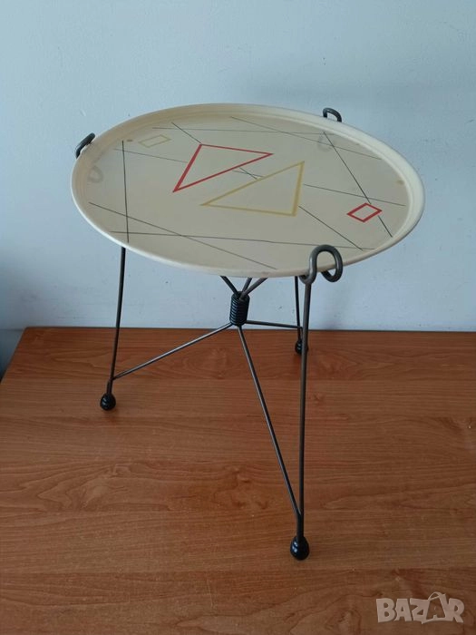 Туристическа масичка ретро, снимка 1