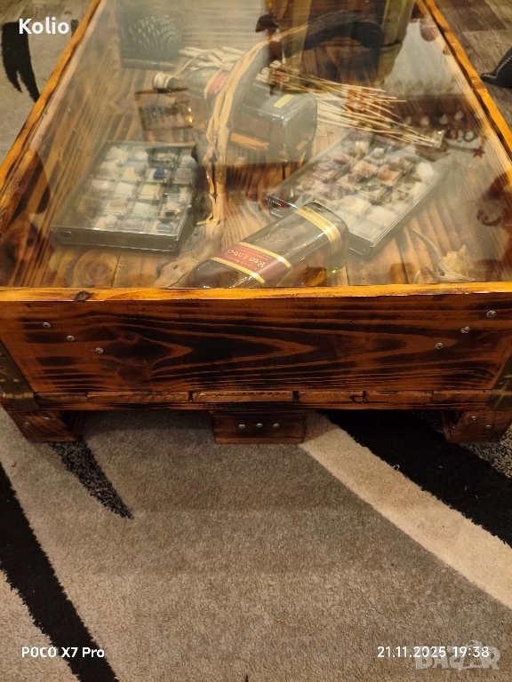 холна маса, снимка 1