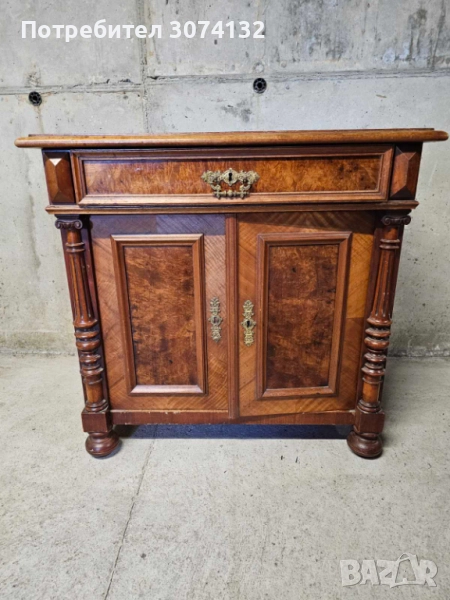 Шкаф в стил Бидермайер, снимка 1