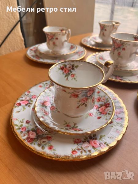 На части Royal Albert Cottage Garden , снимка 1