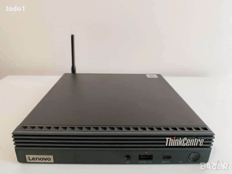 Lenovo ThinkCentre M70q Tiny Desktop i5-10400T/PCIe 256GB/32GB, снимка 1