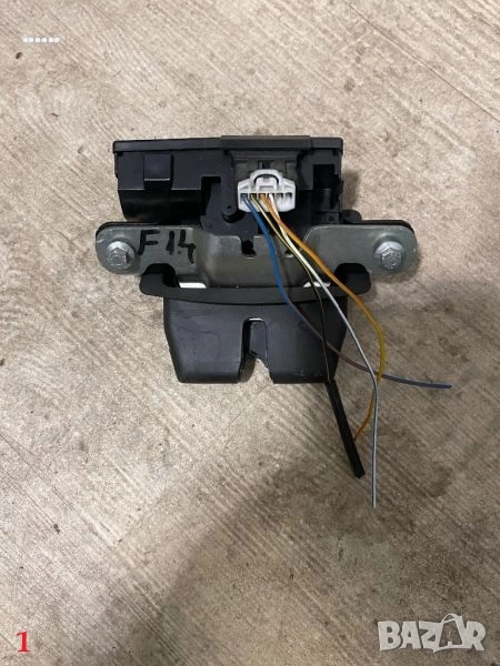 Части заключване (брави, жило и др.) - Форд Фиеста (Ford Fiesta) 1.4 TDCI - 68 к.с. - 2010 г., снимка 1