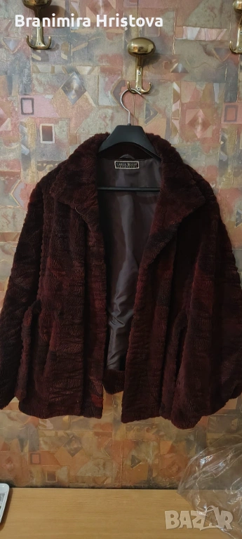 Carla Mosse Creations – късо яке от естествен косъм, бордо/тъмнокафяво, без забележки, снимка 1