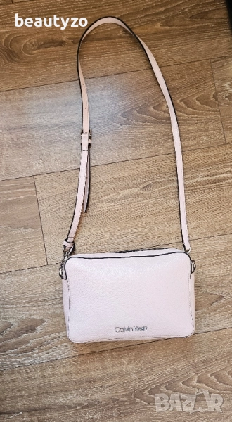 Дамска Crossbody чанта Calvin Klein, снимка 1