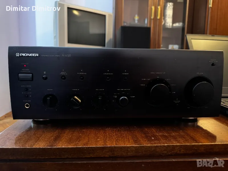 Усилвател Pioneer A-702R, снимка 1