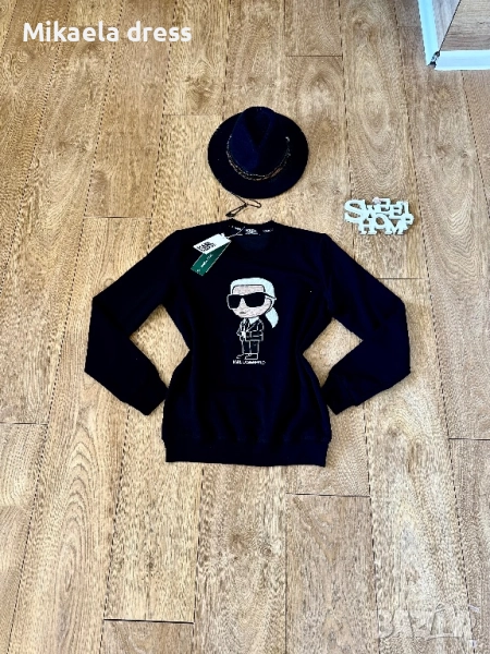 Страхотен ежедневен суичър от памук на Karl Lagerfeld в черен цвят. Нов продукт.Размери С М Л, снимка 1