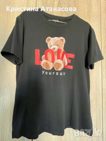 🖤 Черна спортна тениска с мече