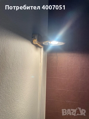 Стенна нощна лампа, снимка 2 - Лампи за стена - 53717868