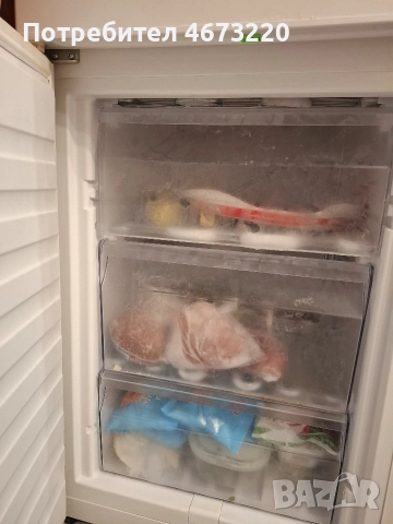 Продавам хладилник с фризер, снимка 2 - Хладилници - 52713218