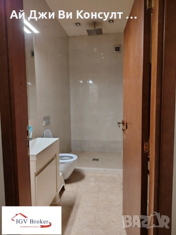 Двустаен апартамент в Центъра, снимка 8 - Апартаменти - 53428664