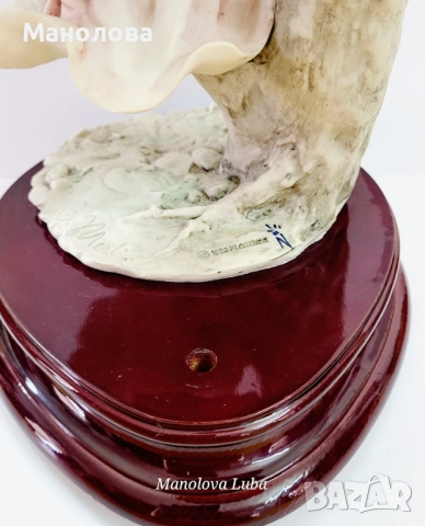 Голяма фигура Capodimonte подписана B. Merli., снимка 10 - Колекции - 52418854