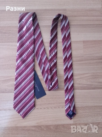 Нова копринена вратовръзка Tomy Hilfiger (Made in Italy), снимка 4 - Други - 53845067