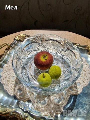 Кристална купа , снимка 3 - Антикварни и старинни предмети - 54194791