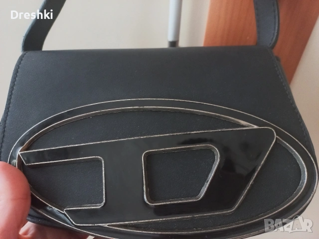 малка черна чантичка , снимка 3 - Чанти - 53645287