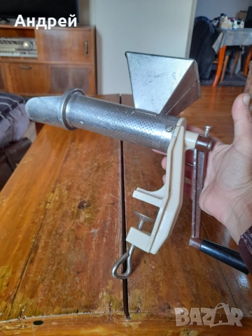 Стара мелячка за домати,мелница #10, снимка 2 - Антикварни и старинни предмети - 53243458