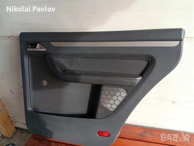 Кори врати салон Табло и други части за Фолксваген Туран , снимка 2 - Части - 53626625