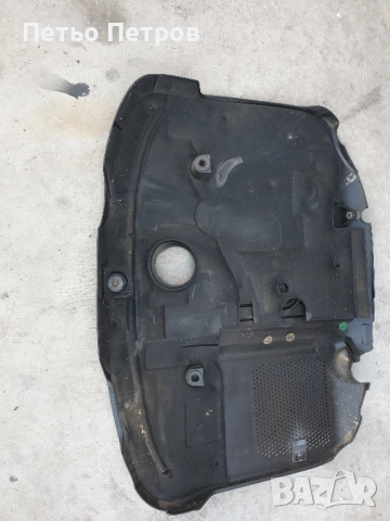 Капак за двигател OEM651 Mercedes C, снимка 2 - Части - 51810202