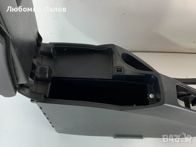 Подлакътник Сеат Алтеа Seat Altea (04-09)г., снимка 5 - Части - 50671136