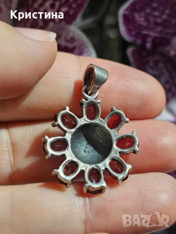 Красива сребърна висулка с Гранати и марказити , снимка 4 - Колиета, медальони, синджири - 51962233