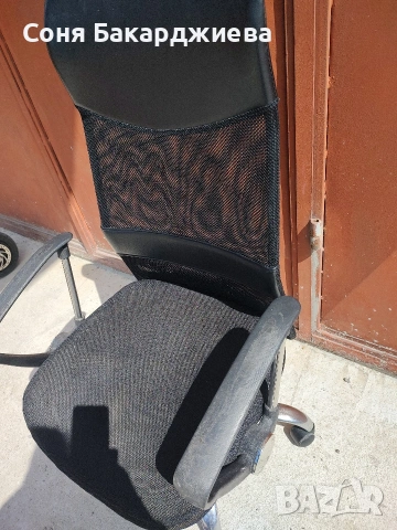 ергономичен офис стол , снимка 3 - Столове за офис - 54172530