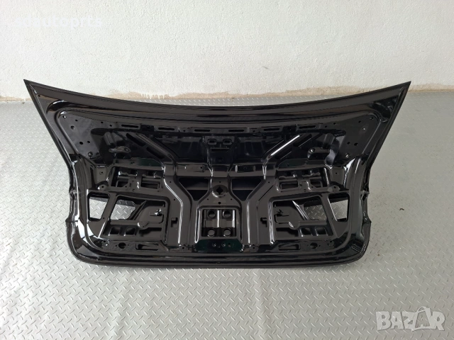 Като Нов Оригинален Заден Капак Багажник BMW G20 Черен , БМВ Г20, снимка 4 - Части - 54074592