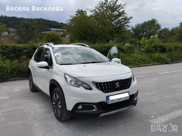 Peugeot 2008:ALLURE 1,2 eTHP