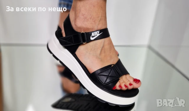 Nike Дамски Черни Сандали С Бяла Подметка Найк от 36 до 41 номер Код P738, снимка 3 - Сандали - 50663724
