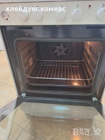 Готварска печка с керамичен плот VOSS/ELECTROLUX шир.60см. , снимка 4 - Печки, фурни - 50535465