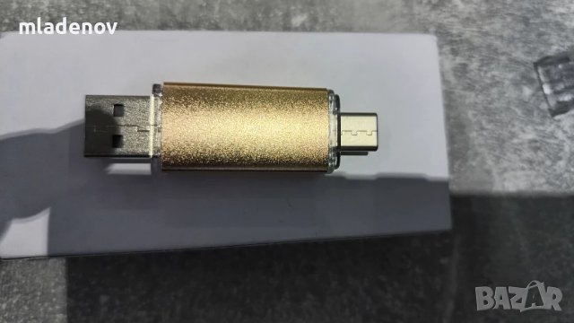 Двойна флашка USB + USB-C 32GB, снимка 3 - USB кабели - 51199089