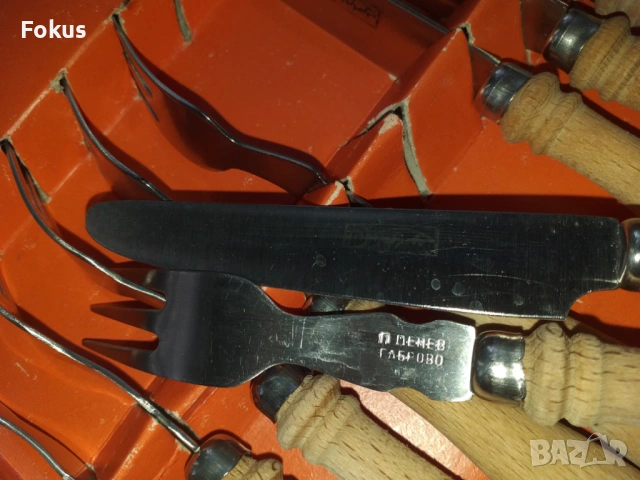 Комплект сувенирни прибори Боженци с кутия, снимка 4 - Антикварни и старинни предмети - 53363623