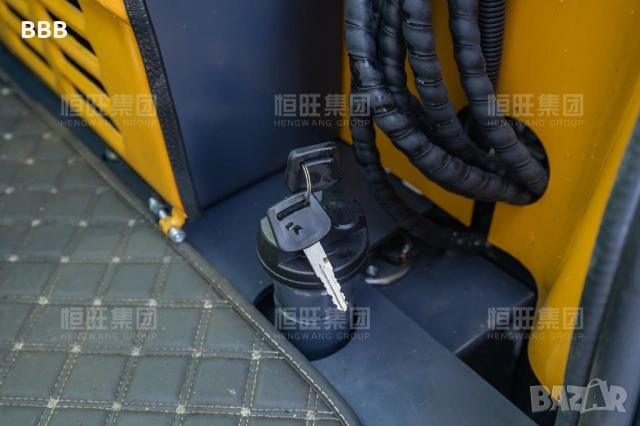 Продавам багер Hengwang HW 25W, снимка 18 - Индустриална техника - 53217155