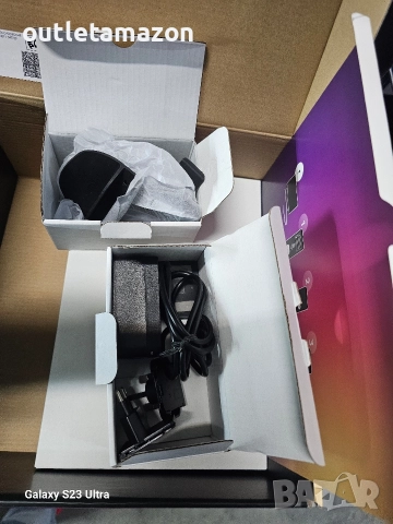 Philips Hue Lightstrip Gradient TV 75", снимка 13 - Стойки, 3D очила, аксесоари - 52848809