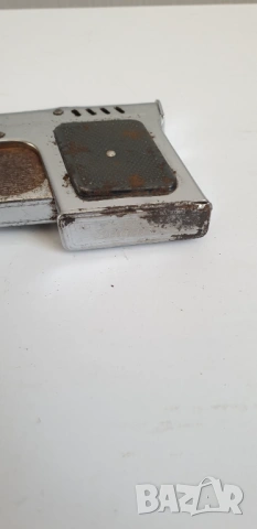 Стара бензинова запалка, снимка 4 - Антикварни и старинни предмети - 54051978