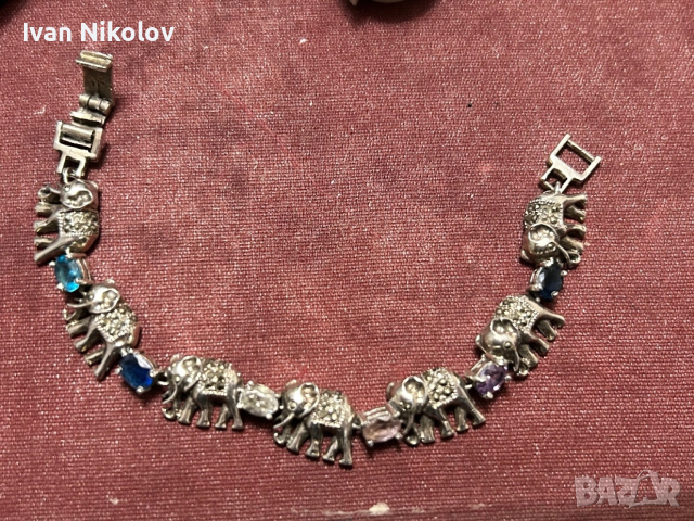 Дамска сребърна гривна “Слончета”