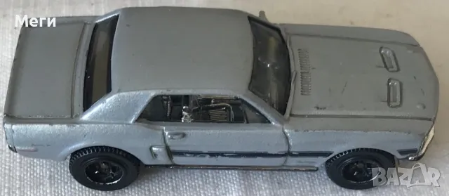 Колекционерска Количка Matchbox 1968 Ford Mustang GT CS – Сребърен – Колекционерски Модел, снимка 4 - Колекции - 46988288